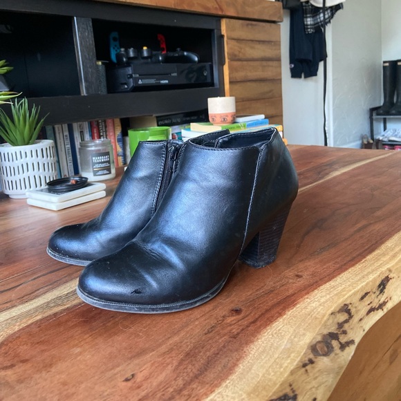 Call It Spring Heeled Leather Ankle Boots - Picture 3 of 7